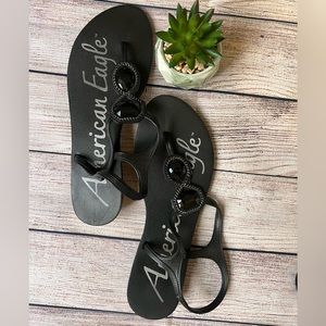 AEO AMERICAN EAGLE OUTFITTERS Black Size 7 sandals with 1in heel
